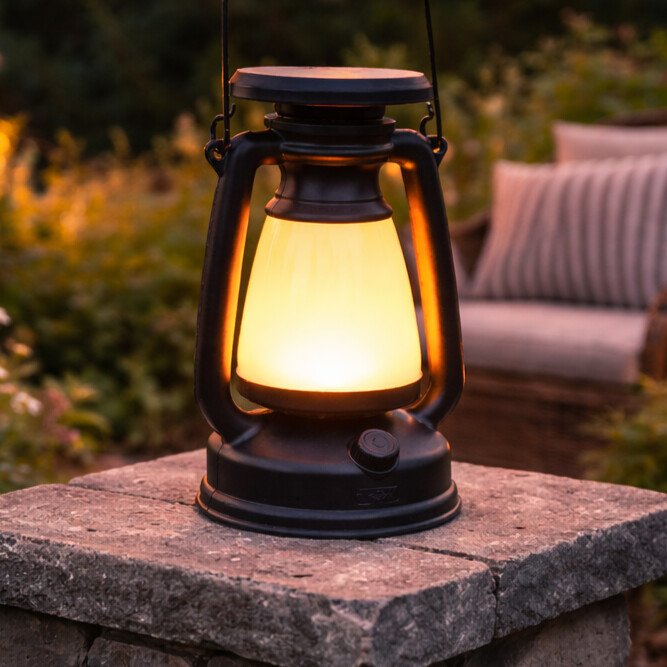 مصباح الزمن الجميل يعمل بالطاقة الشمسية